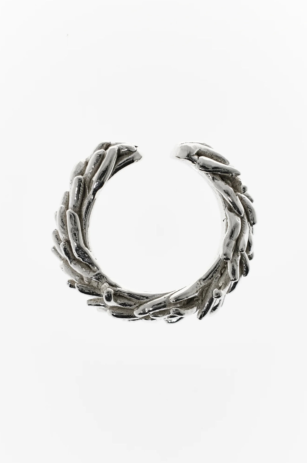 FLOATING BABY PHYSALIA EAR CUFF