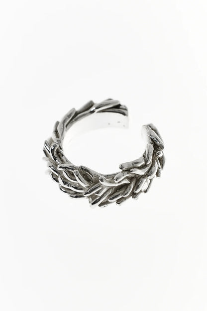 FLOATING BABY PHYSALIA EAR CUFF